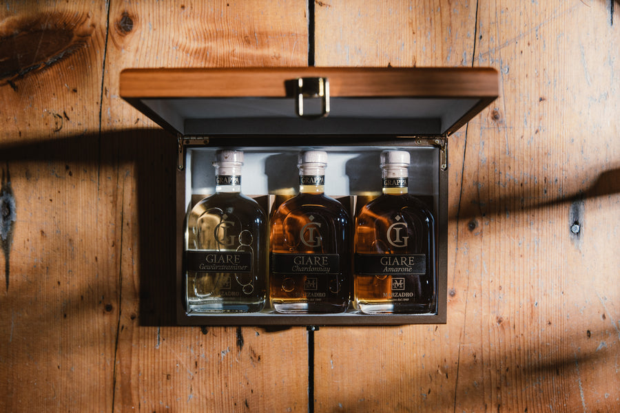 Grappa Holzkiste Le Giare - Distilleria Marzadro