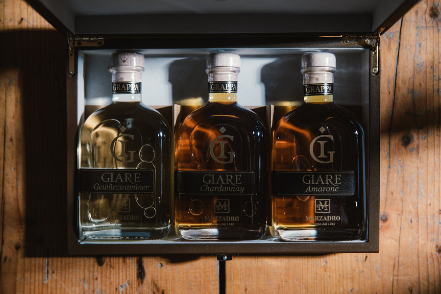 Grappa Holzkiste Le Giare - Distilleria Marzadro